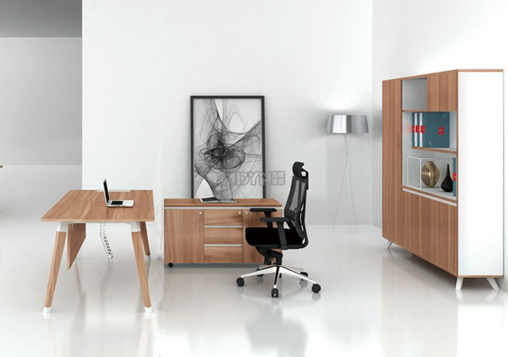 實(shí)木辦公家具廠家怎么選擇